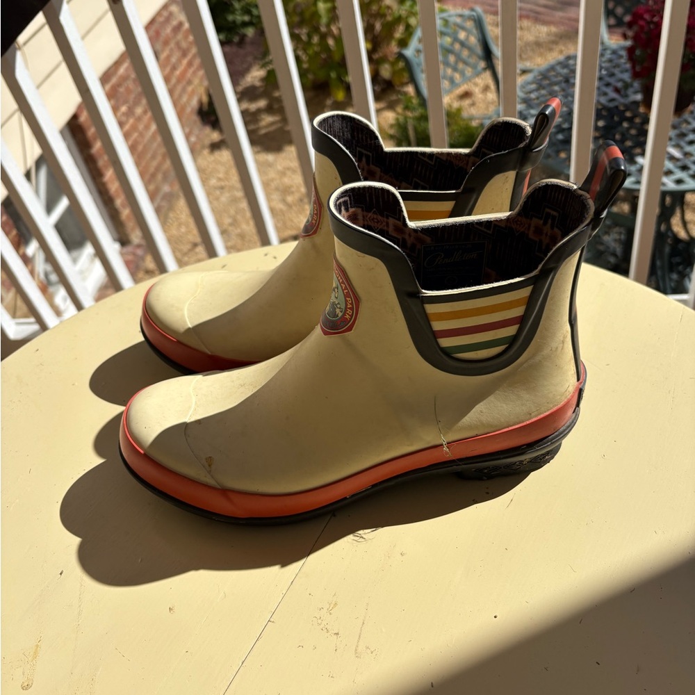 Pendleton Rain boots